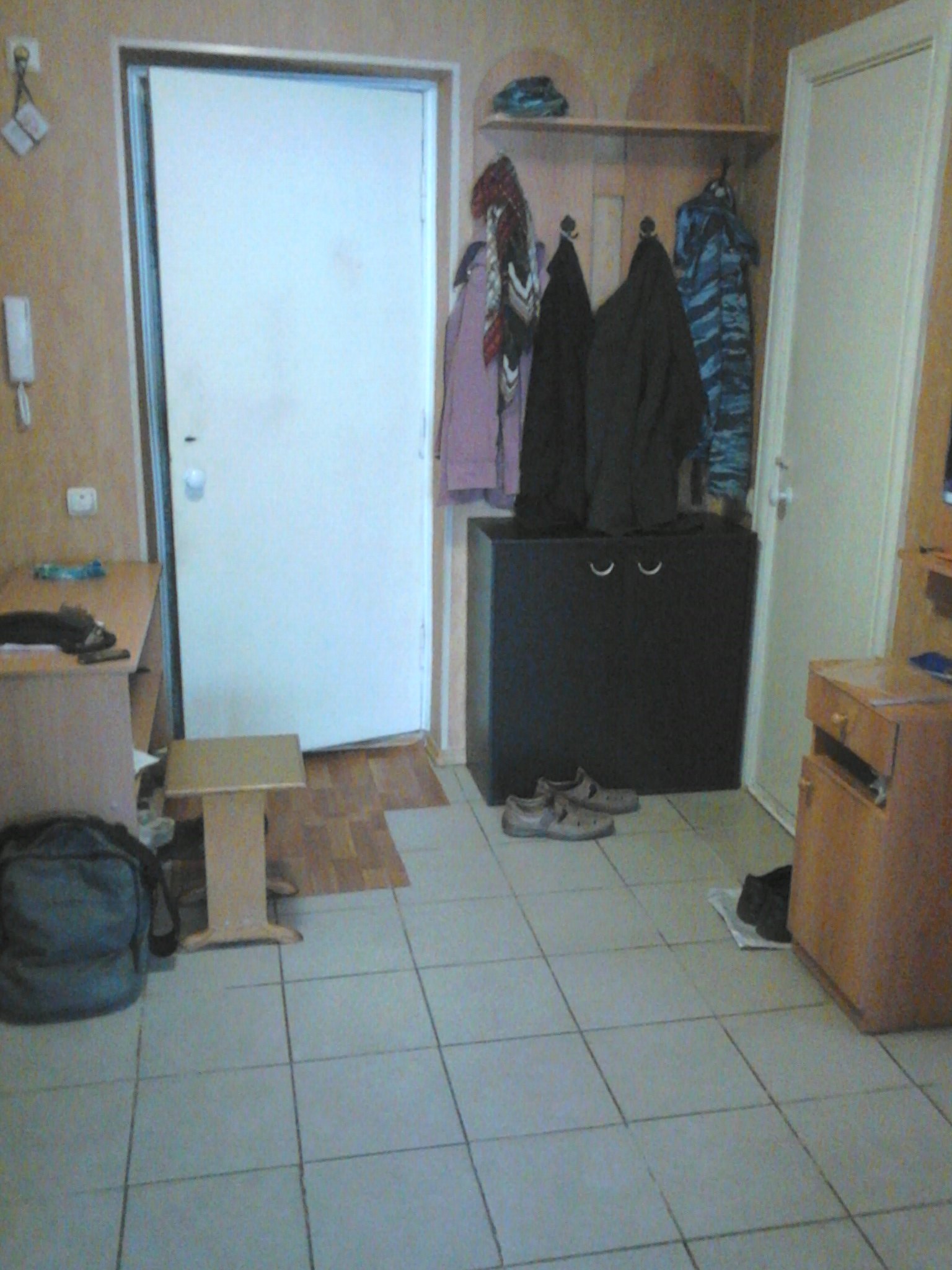 ��������